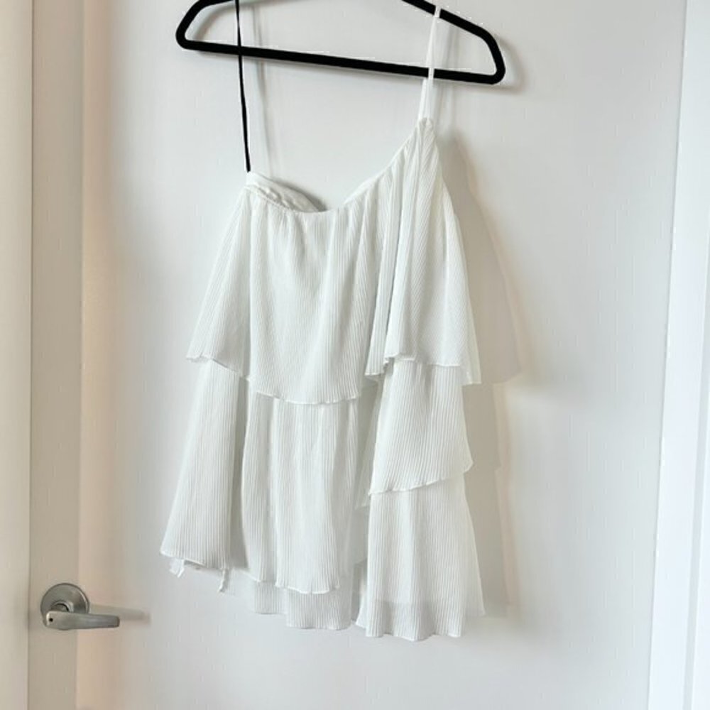 Revolve NBD Girlfriend Material Dress Pleated Ivory Size S NWOT - Picture 3 of 9